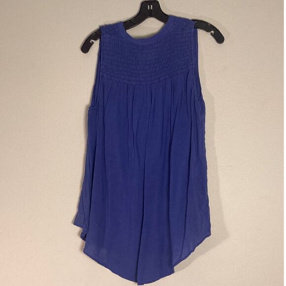 Holding Horses Anthropologie Smocked Electric Blue Sleeveless Top Soft ~Sz S/M/L - Picture 5 of 8